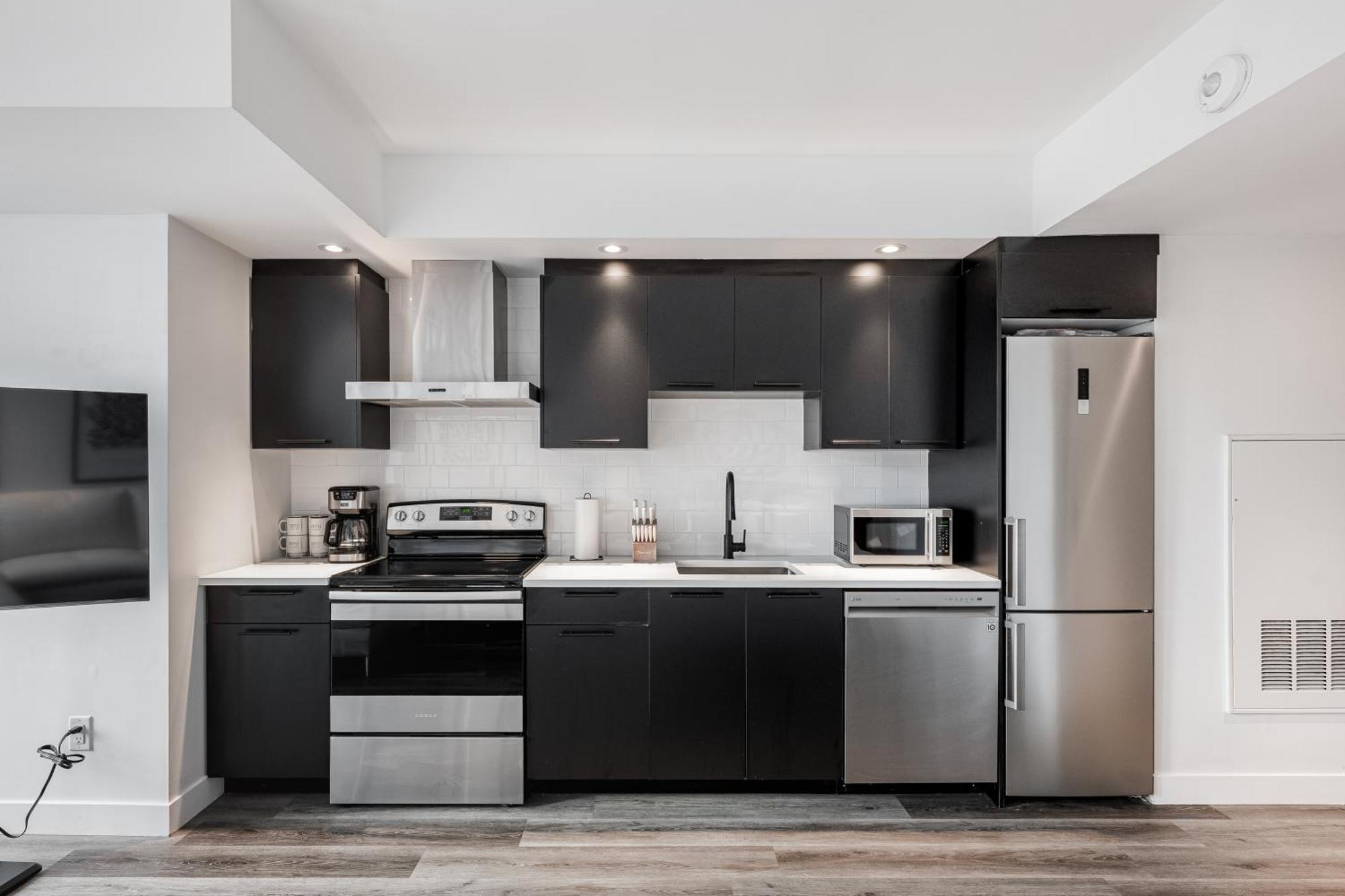 אוטווה Westview Luxury Suites מראה חיצוני תמונה