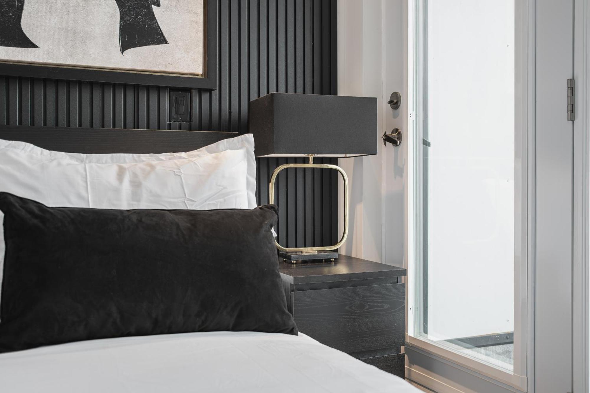 אוטווה Westview Luxury Suites מראה חיצוני תמונה