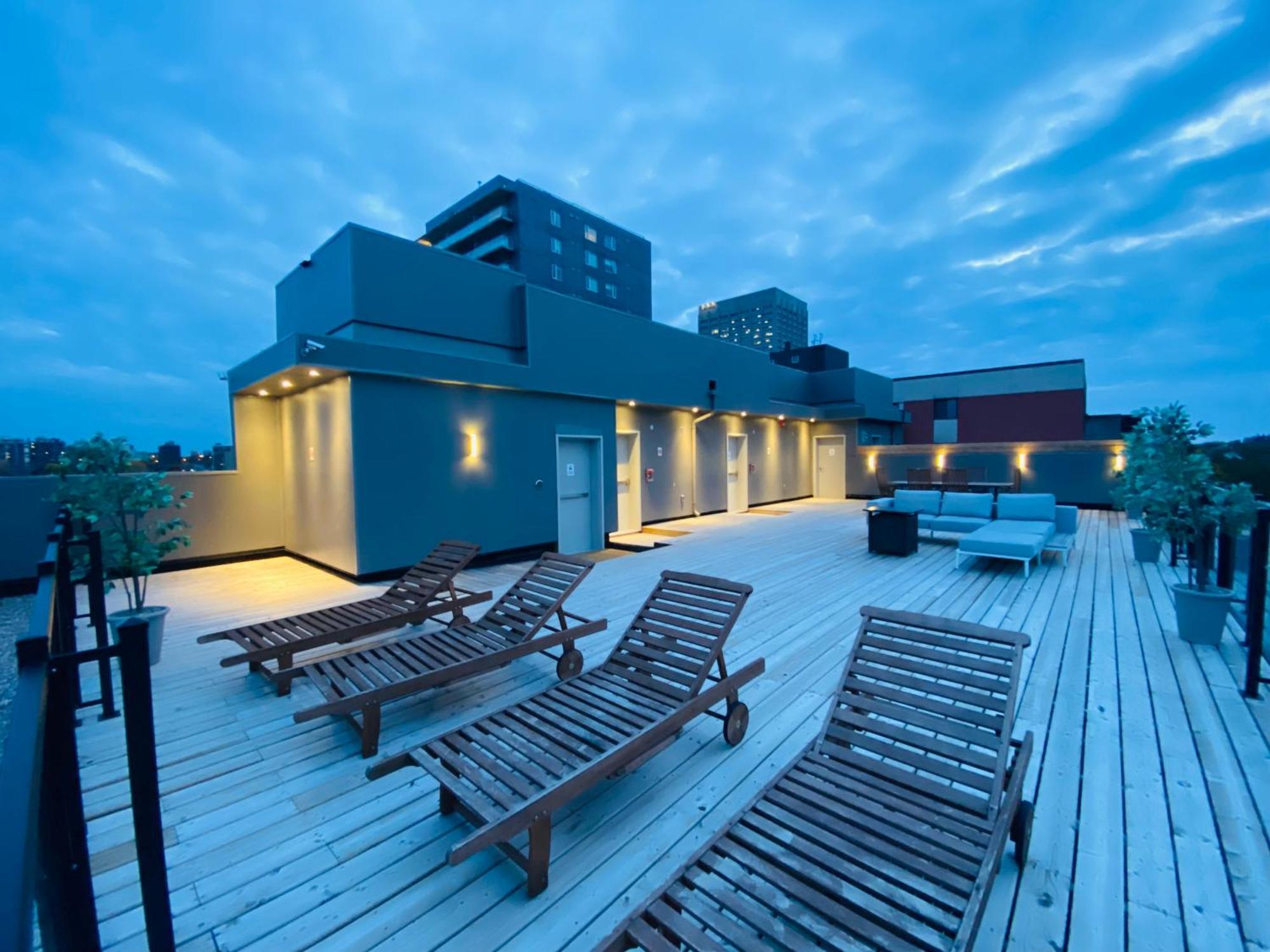 אוטווה Westview Luxury Suites מראה חיצוני תמונה